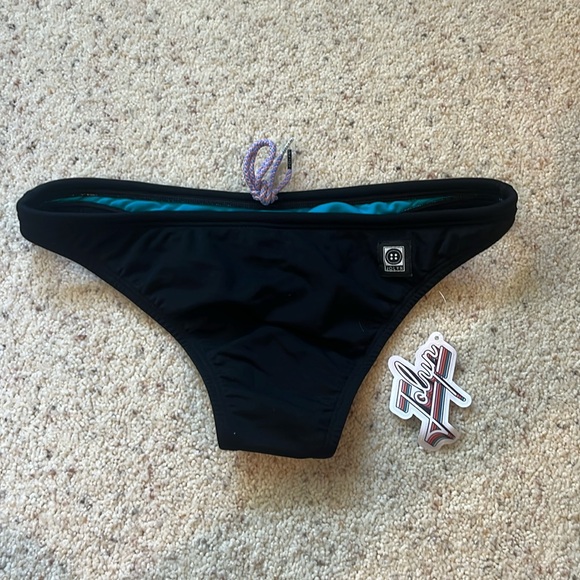 Jolyn NWT Brazil bikini bottoms - Picture 2 of 5